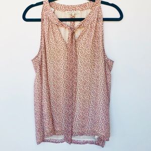 Daniel Rainn Tie Front Sheer Tank Size Small
